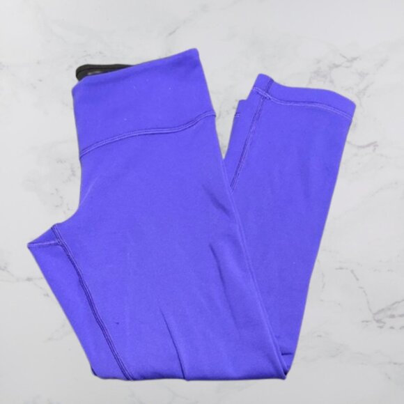 Lululemon Purple Capri Leggings Size 4 - Picture 1 of 4